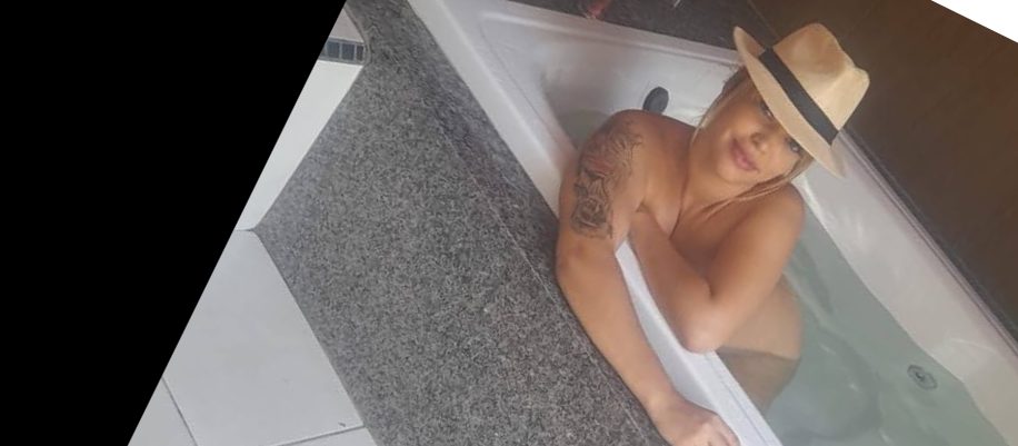 Capa de Linda, acompanhante em Anápolis - GO