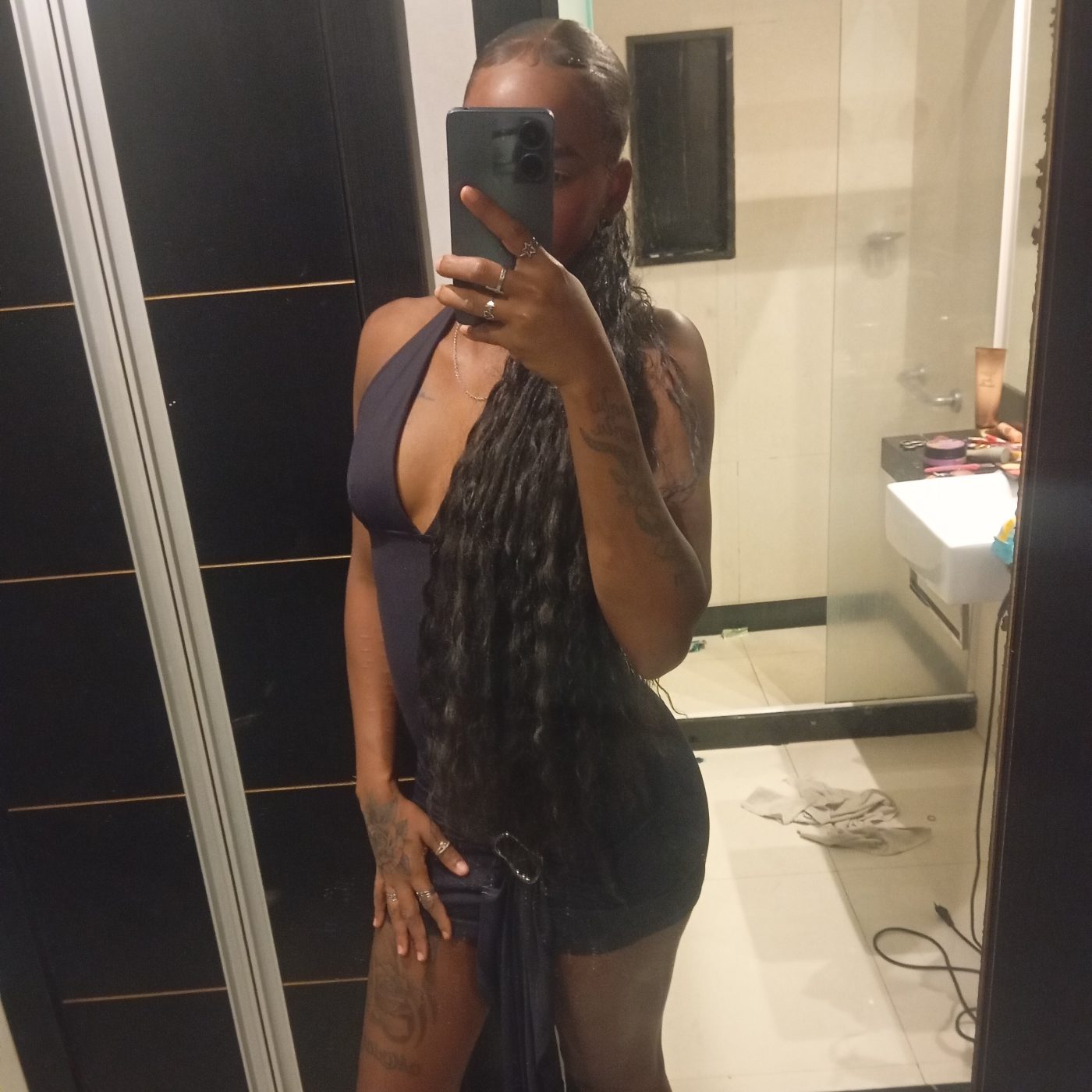 Kicha fonttinatt, acompanhante em Rio de Janeiro